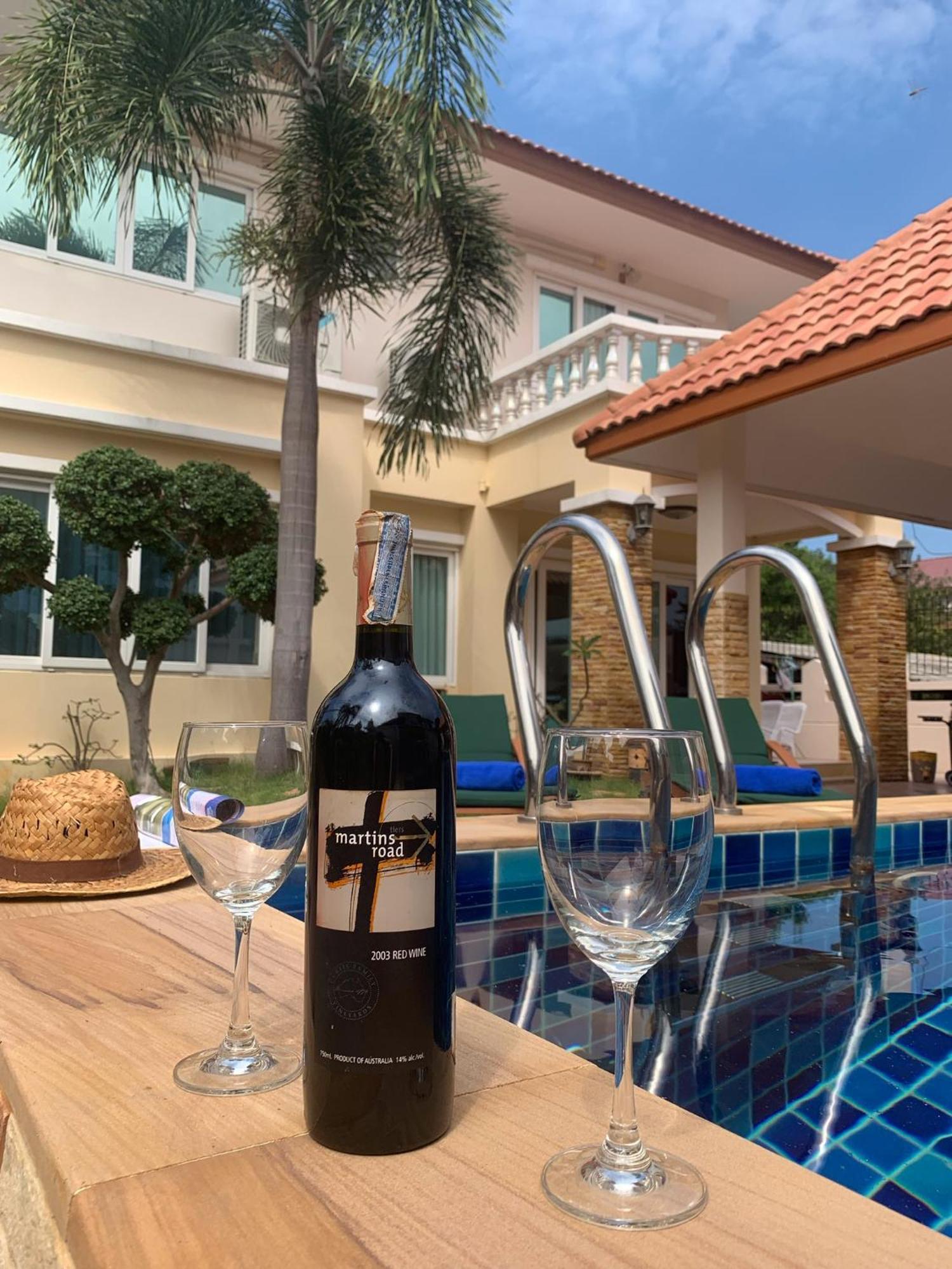 Yoch Pool Villa باتايا المظهر الخارجي الصورة